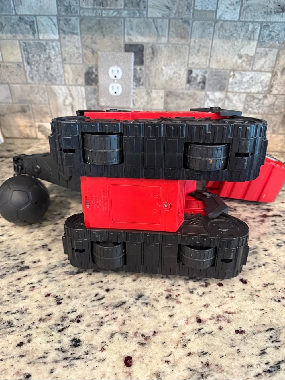 Mattel  Dinotrux Mega Chompin’ Ty Rux